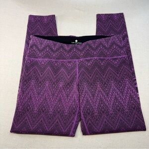 Tuff Athletics Purple Zigzag Leggings - Size Medium